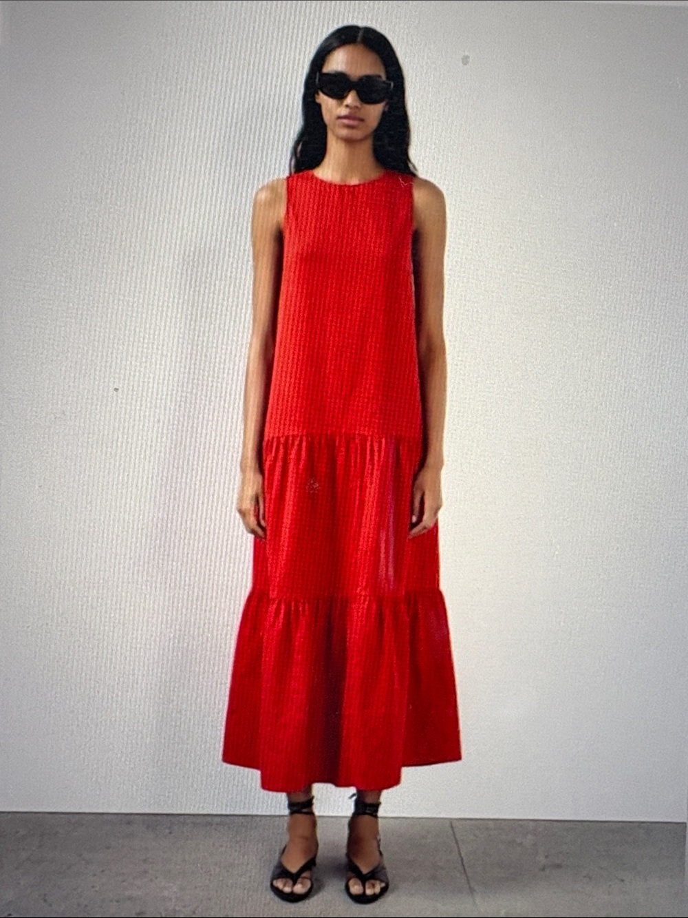Elegant Sleeveless Maxi Dress